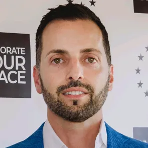 GEORGE STROUMBOULIS