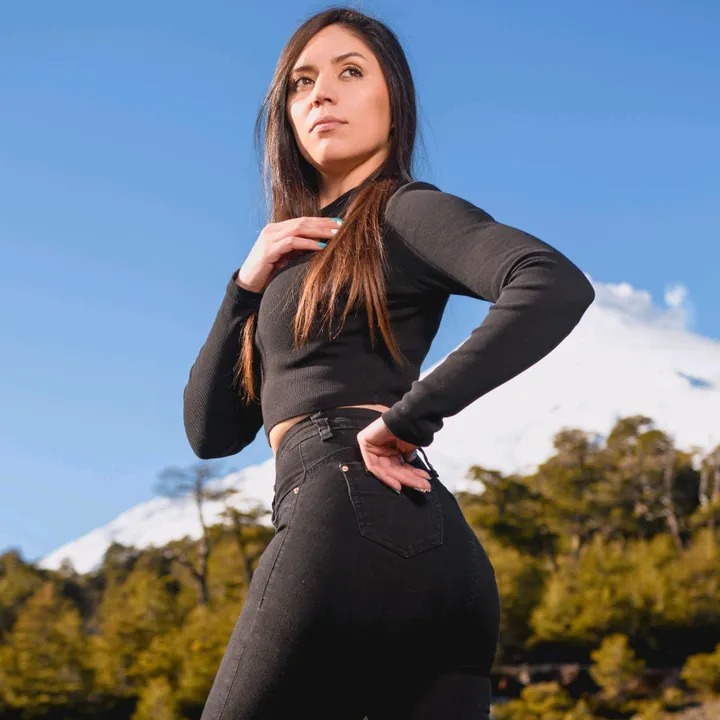 mariana sabrina mora cuevas