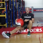 Curtifan Dragos
