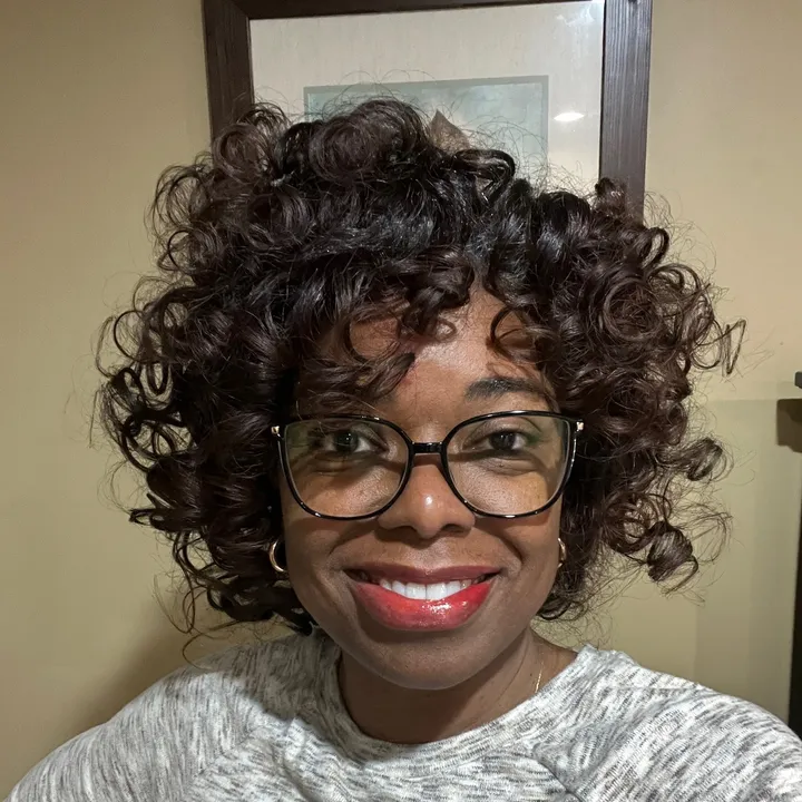 anikka.midlife.and.beyond