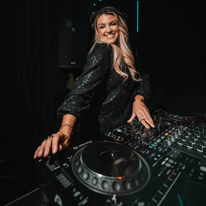 JENY PRESTON official