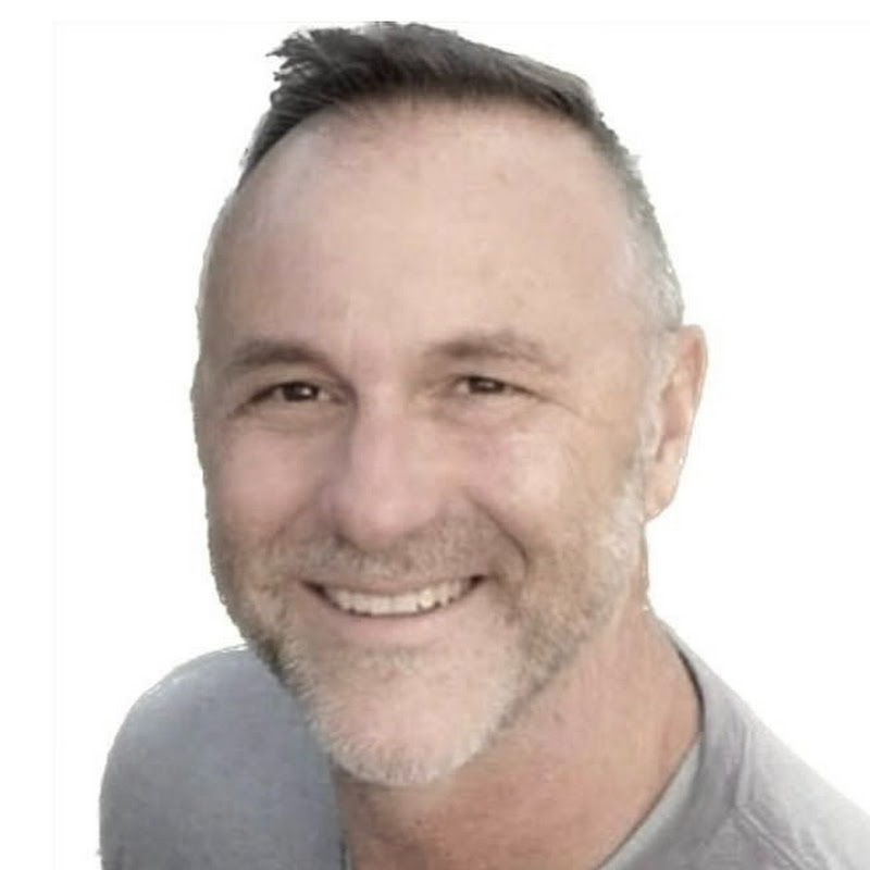 Digital Skills with Andrew