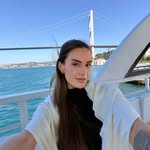 Luana Barbour