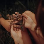 Natie | macrame crystal jewelry