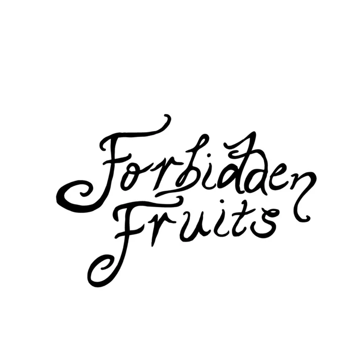GIULIA (FORBIDDEN FRUITS)