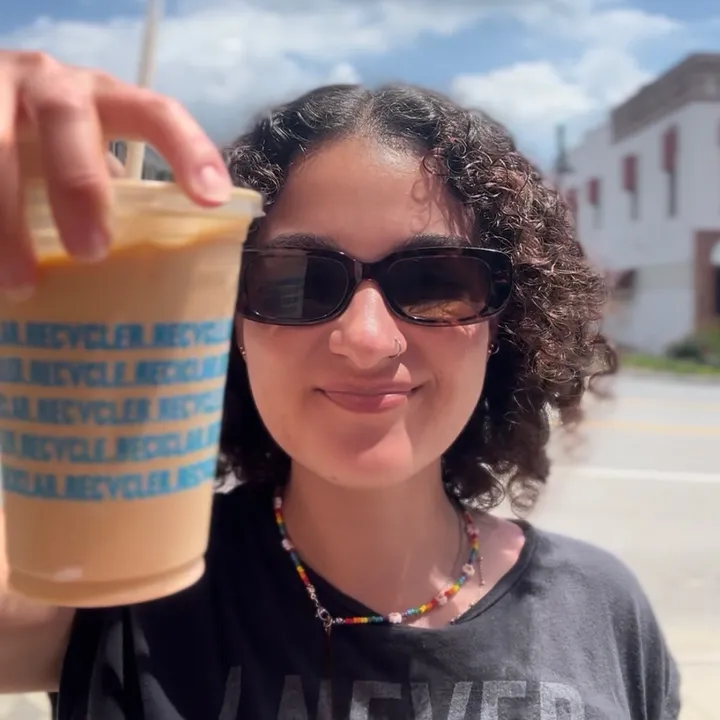 Alex | Coffee & Sports Content