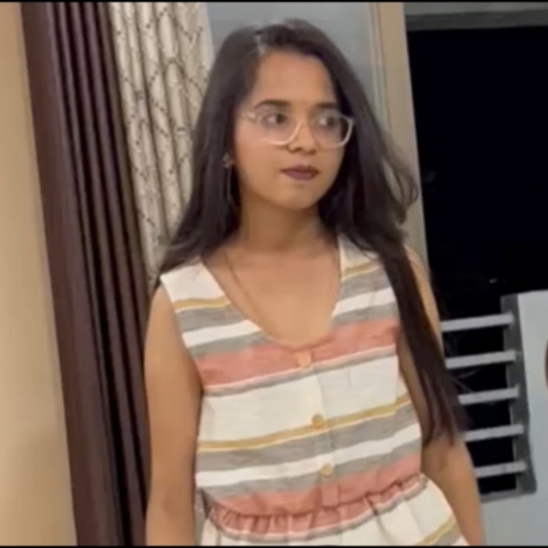 Sakshi-J Vlogs