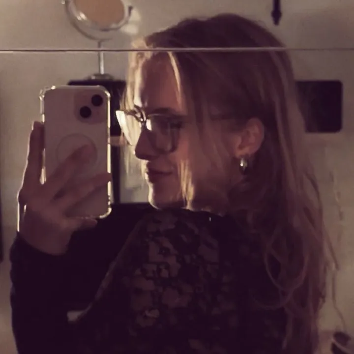 ★ 𝑱𝑬𝑻 ★