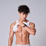 Ryota Kanezuka（カフェチルトレーニー）