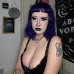 Denise | alternative makeup + fashion