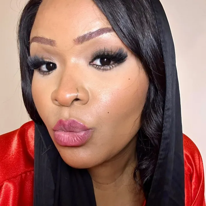 Zahra Nayeverson 👑