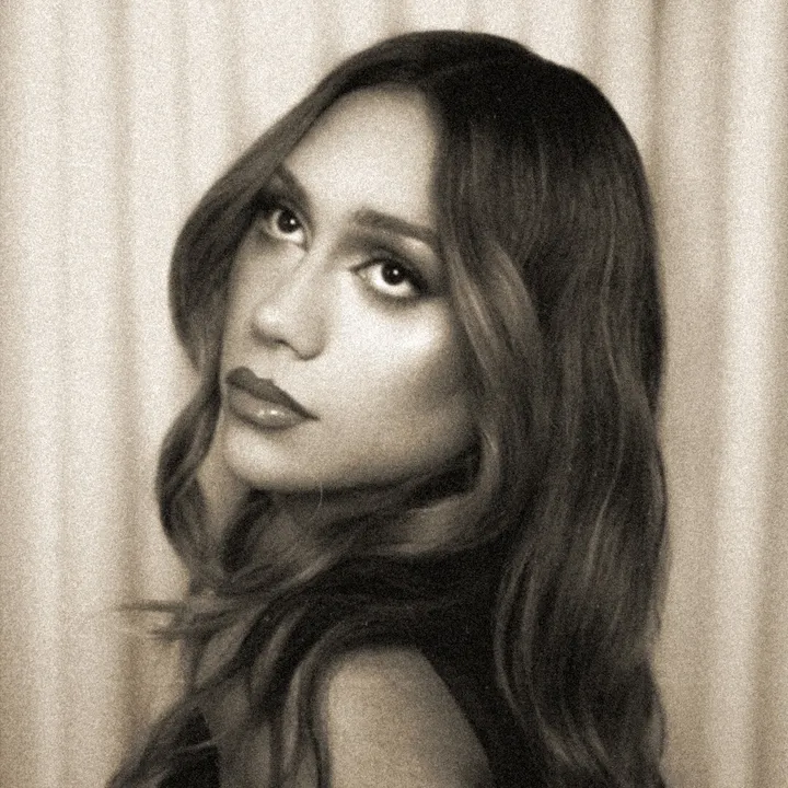 mia paredes