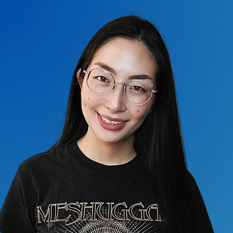 Japanese with Akari | Mochifika Language