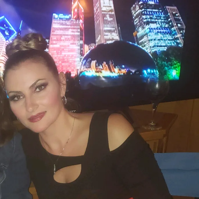leezas Queen Gigi