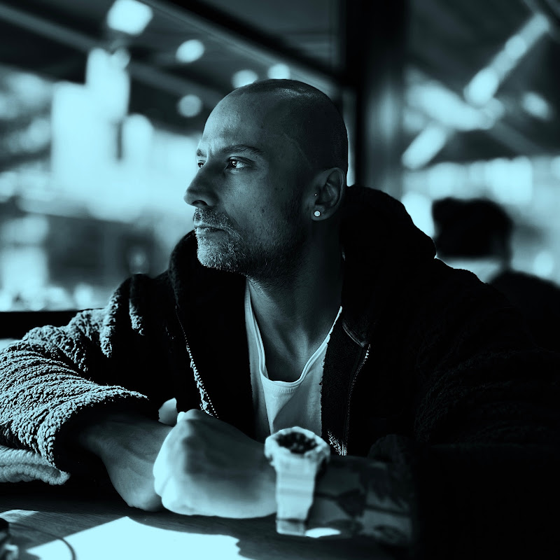 Onur Tezel