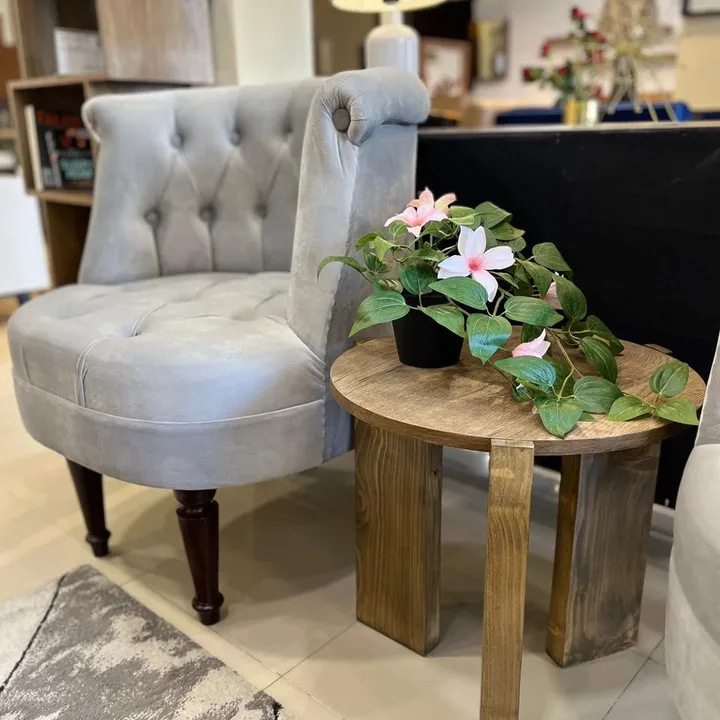Hoid Furniture