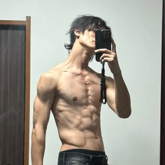 【飛鳥】細マッチョの逆襲