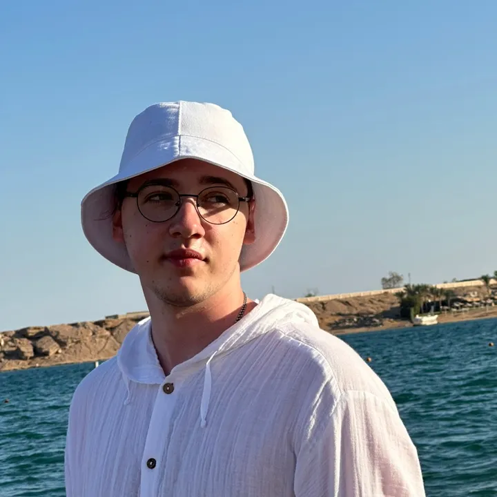 ТГК: TavrovAI