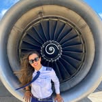 Samanta Chan | Female Pilot ✈️