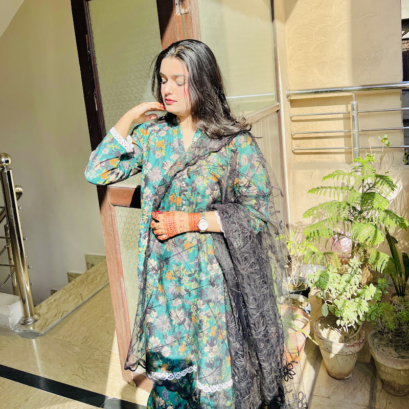 Maryam Farooq
