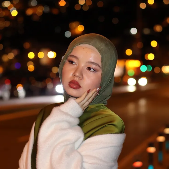 Адина, твоя подруга 🤧💛