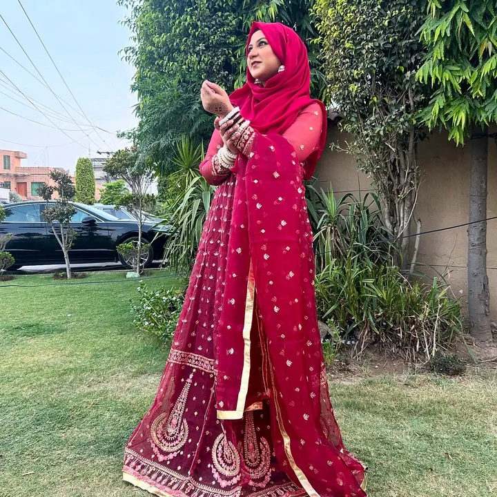Ayesha🤍