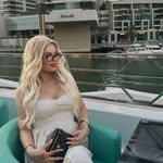 ✨ 𝒔𝒉𝒆𝒍𝒍𝒚 ✨