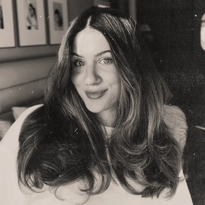 SARA STRUEBY