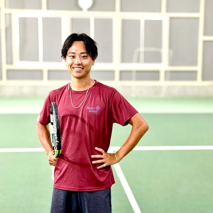 テニスノウハウ🎾りゅうせい