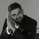 Слава Новиков