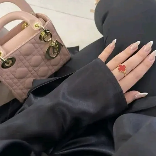 Miss unique