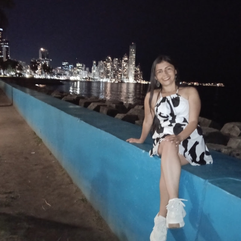 MAYREN MENDOZA 