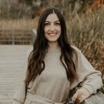Stephanie | Cozy Home, Mom + Deals
