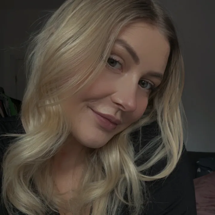 Paula ✨