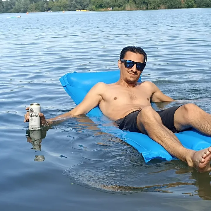 Robert Mîrza 🚚💨