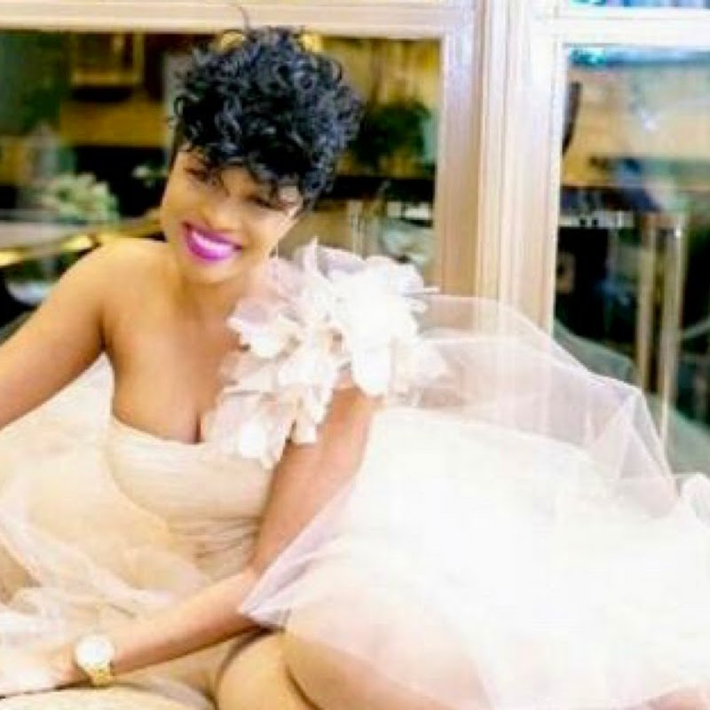 Lyfe with Mimi on the move