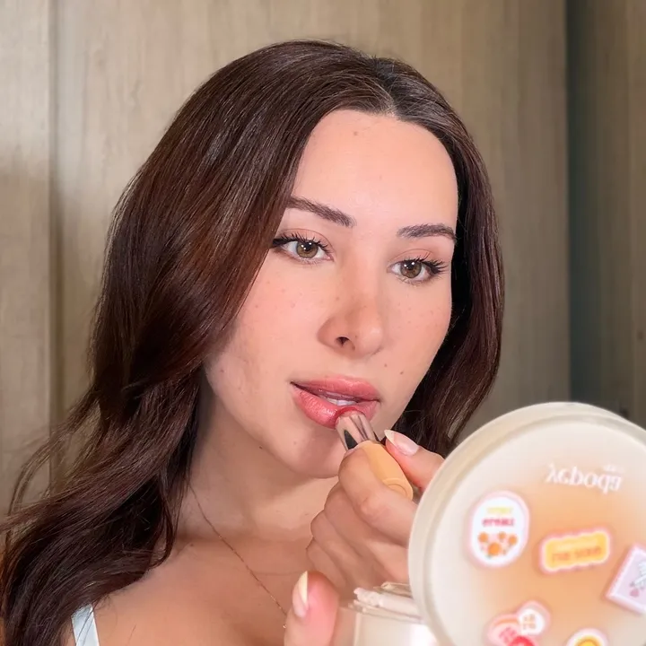 Val | Botox-Free Beauty
