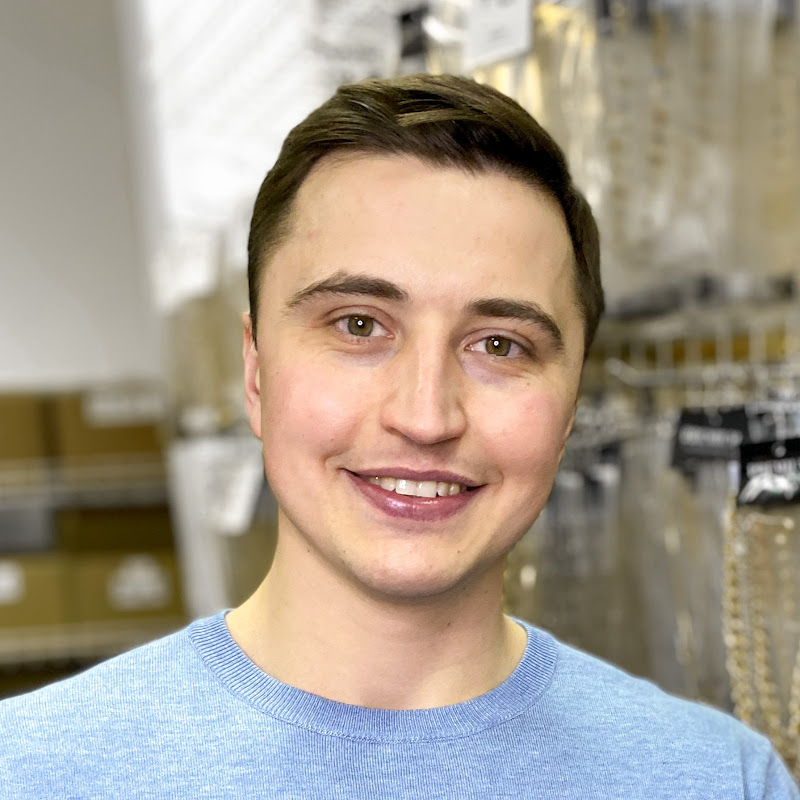 Alex / Glozzo Jewelry for Small Business