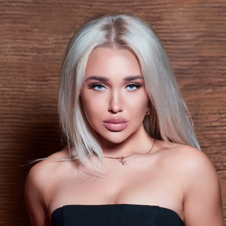 Kira Simurina lips baby🦋