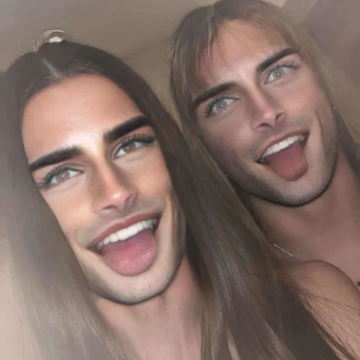 💋💋