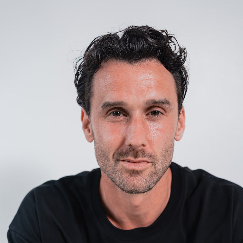 Tall Mens Fashion & Fitness - Paul Marlow