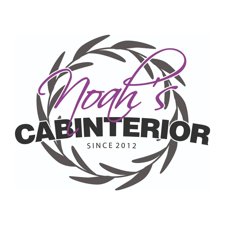 Noah's Cabinterior