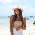 𝙰𝙽𝙾𝚄𝙺 🦋 | Bali 🌴