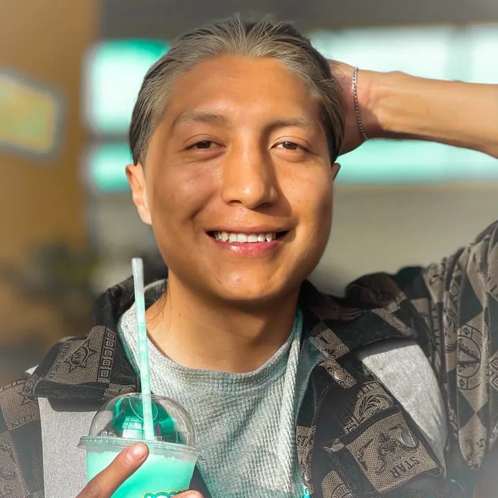 Alex Pastuña