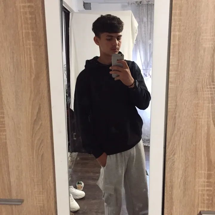 🦈𝙍𝕖ͼ𝚑ｴᶰ𝓤🦈