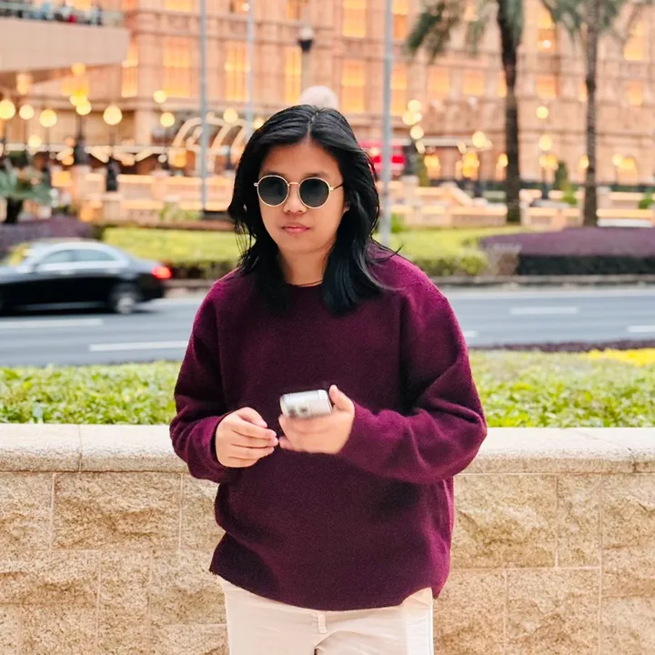 Alyl M • Design & Dev