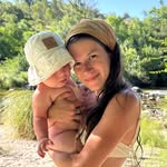 Oshauna | Mamá • Herbalist • Holistic Health Educator