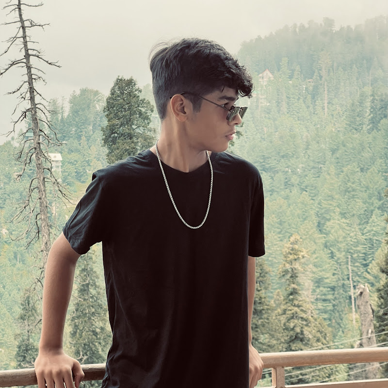 faiq Soomro vlogs