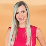 Bruna Bardavid 🇧🇷 | Sua Anfitriã em Doha, Qatar