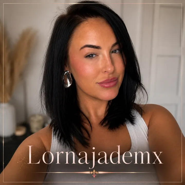 Lorna & Darla
